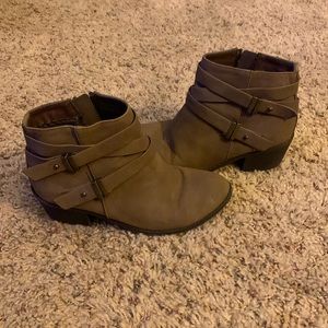Brown boots